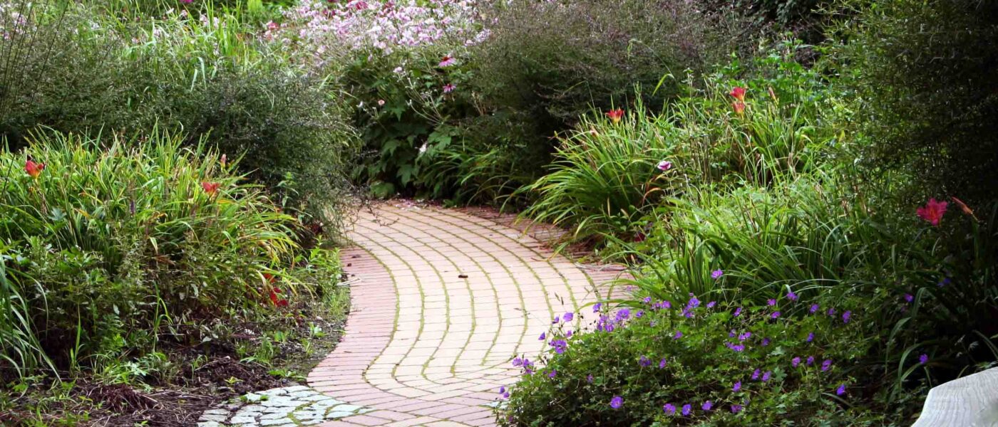 Primer tlakovane potke iz opeke