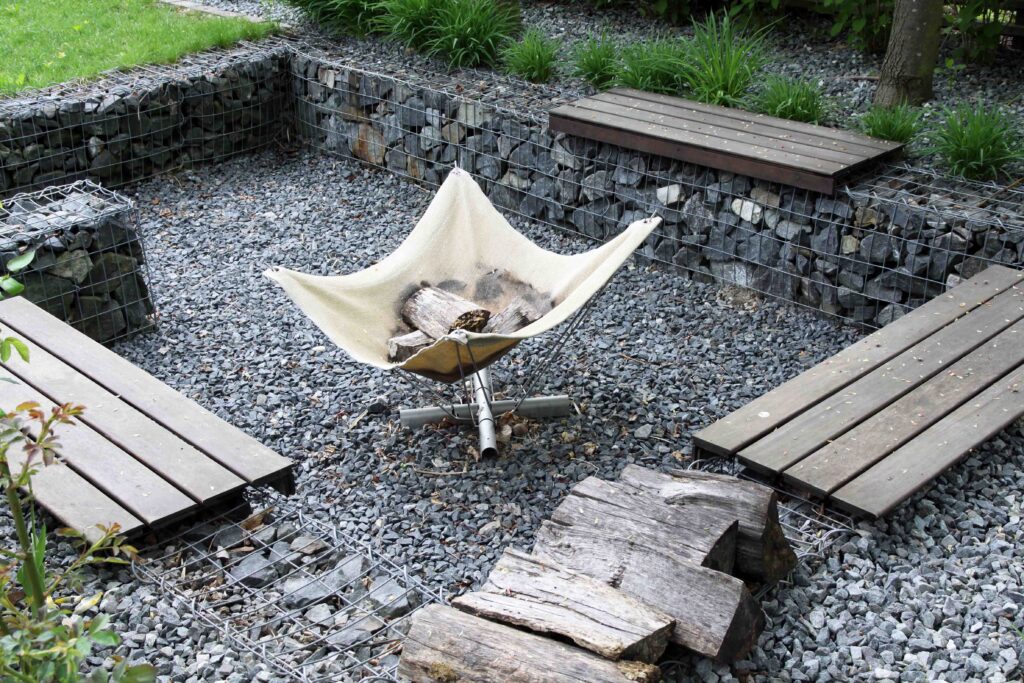 Vkopano kurišče na prostem